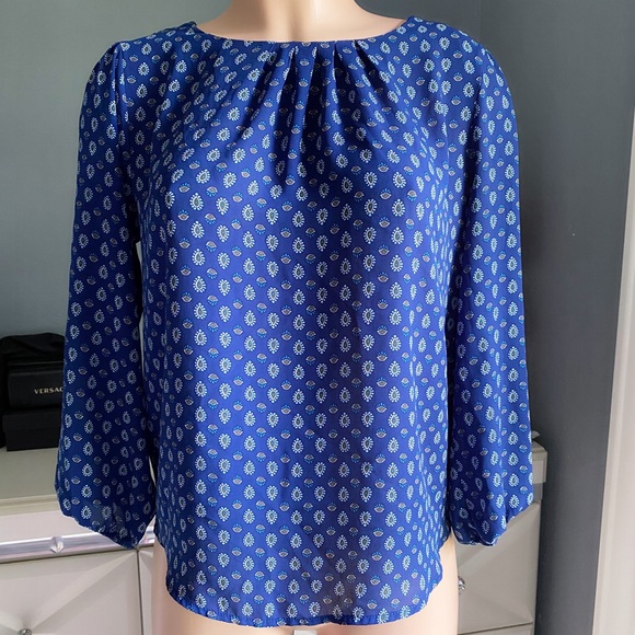 Navy Blue Print Top - Picture 3 of 7